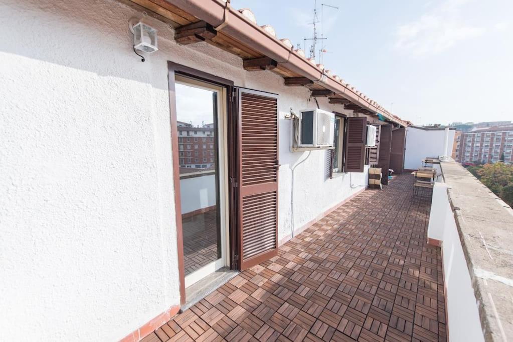 Apartamento San Peter's - Cosy Renovated Penthouse Roma